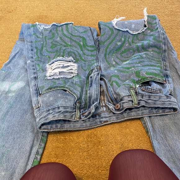Upcycled SHEIN hand painted distressed jeans size xs - Picture 12 of 12